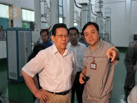 Chen Deming, president of Cross-strait Relations Association (Minister of Commerce Department then) visited Solargiga on Aug 4th, 2009
