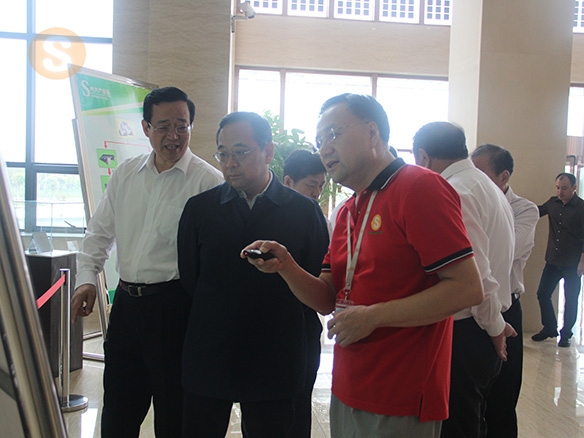 Zhang Lei, a former member of Standing Committee of Liaoning Provincial CPC Committee, Executive Vice Governor of Liaoning Province visited Solargiga on Sep 25th, 2018 