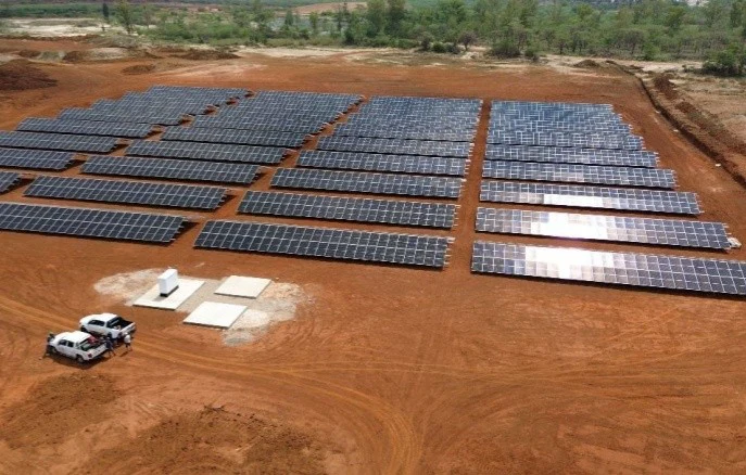 Global Footprint | "From Coal Land to Green Land": Solargiga Energy's Giga Series PV Modules Make Their Debut in Zimbabwe