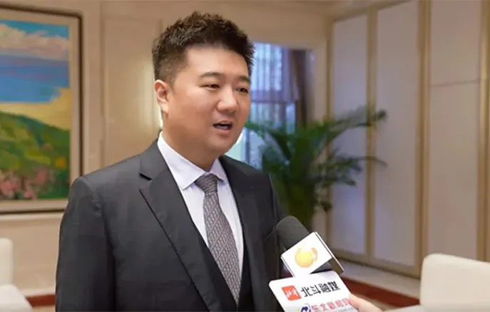 Solargiga Energy Attended the Symposium on Private Enterprises of Liaoning Province, Taking the Lead in Electric Vehicles, Lithium-ion Batteries, and Photovoltaic Products