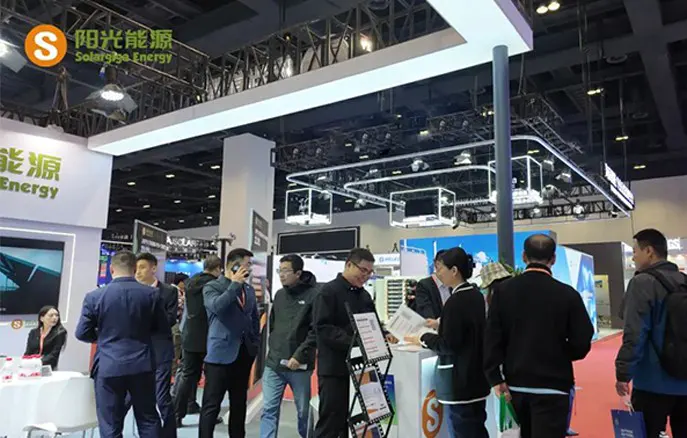 Exhibition Updates | Solargiga Energy Exhibited Giga-N Product Matrix at CEEC 2025 in Beijing, Strongly Solving the Difficulties of Scenario Application