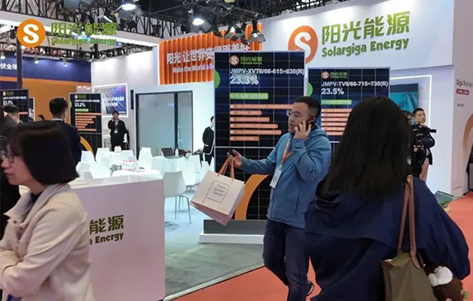 Exhibition Updates | Solargiga Energy Exhibited Giga-N Product Matrix at CEEC 2025 in Beijing, Strongly Solving the Difficulties of Scenario Application